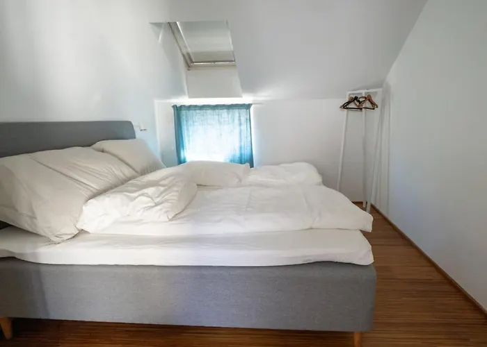 Апартаменты Stilig Og Romslig Penthouse Sentralt I Осло